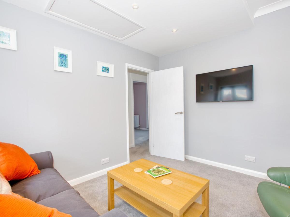 Pass The Keys Lovely 2-Bed Apartment Colyton Near Jurassic Coast 외부 사진