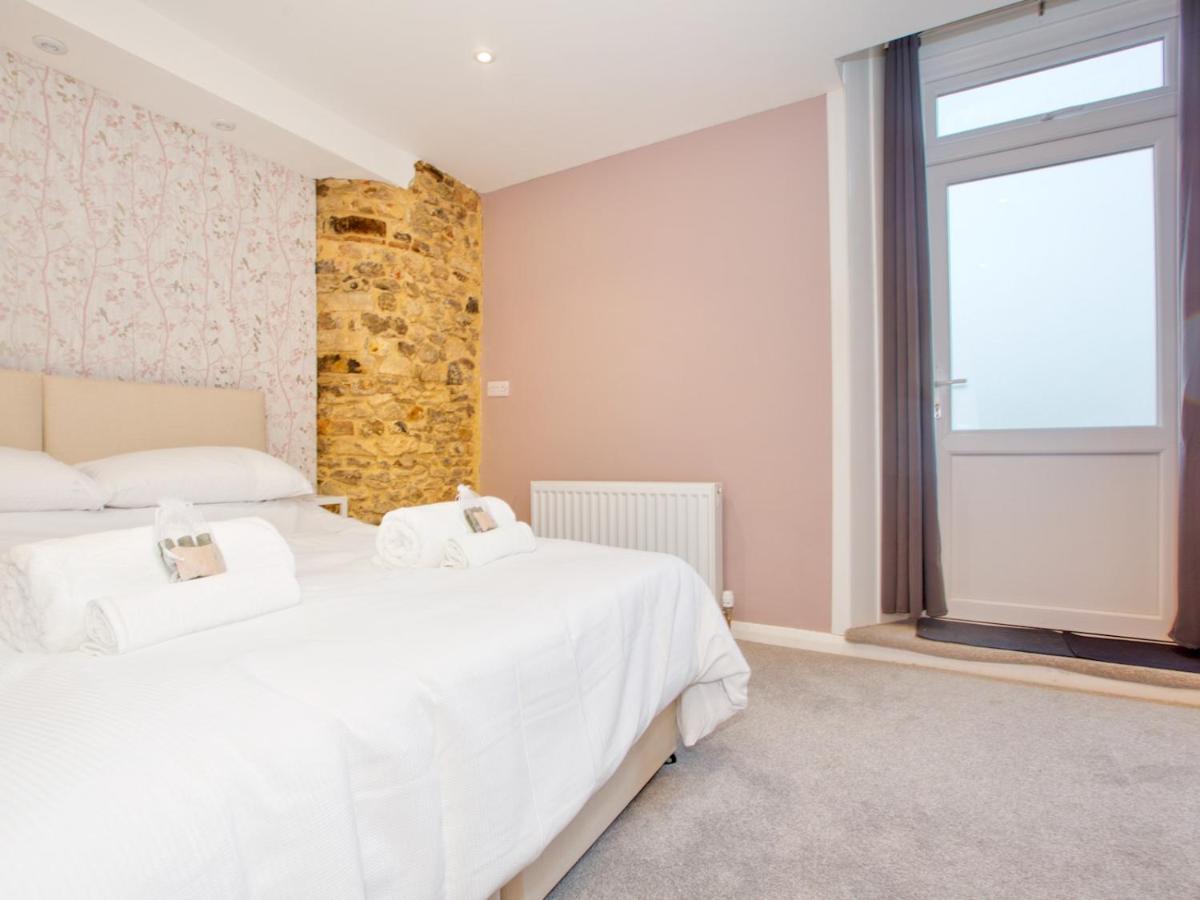 Pass The Keys Lovely 2-Bed Apartment Colyton Near Jurassic Coast 외부 사진